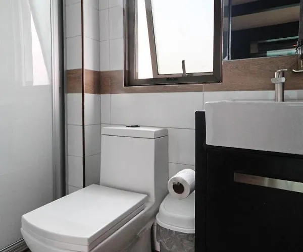Beautiful And Comfortable Rooftop Apartahotel