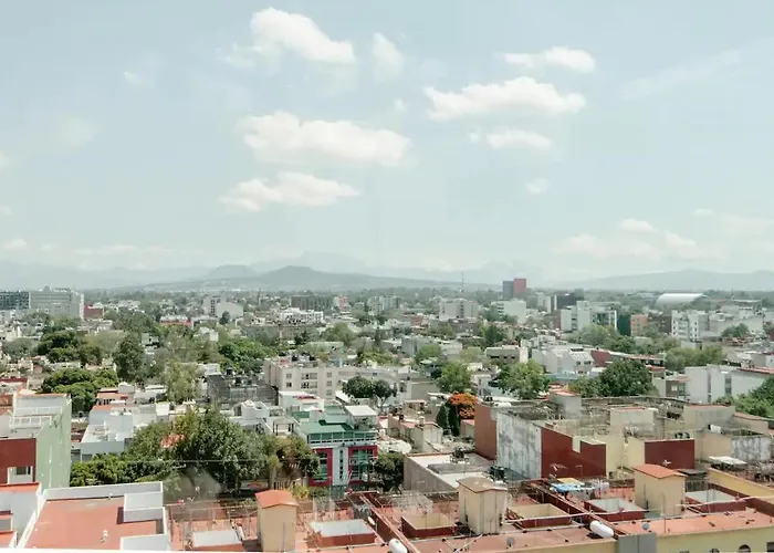 Beautiful And Comfortable Rooftop Apartahotel 4*